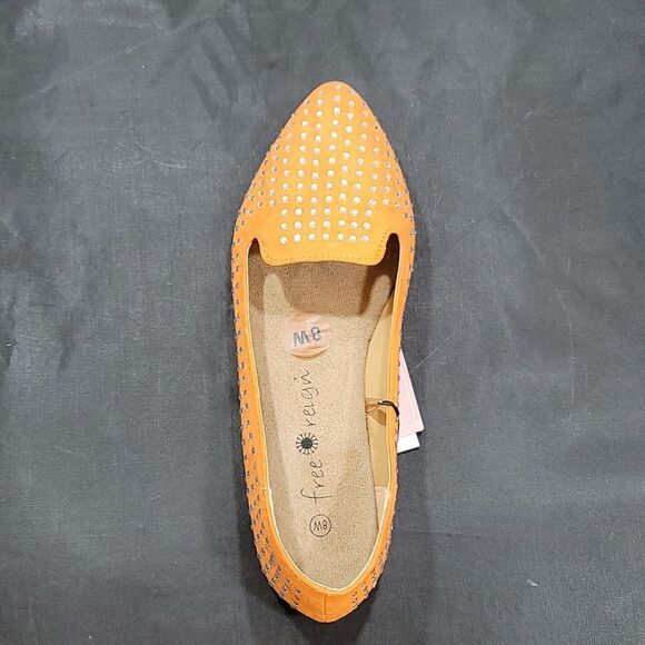 BRAND NEW FREE REIGN STUDDED ALMOND TOE FLAT SHOE - Picture 12 of 15
